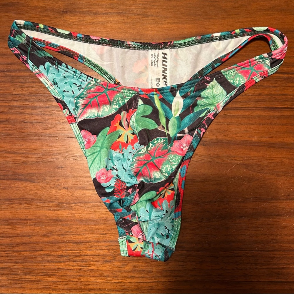 Hunk hybrid thong